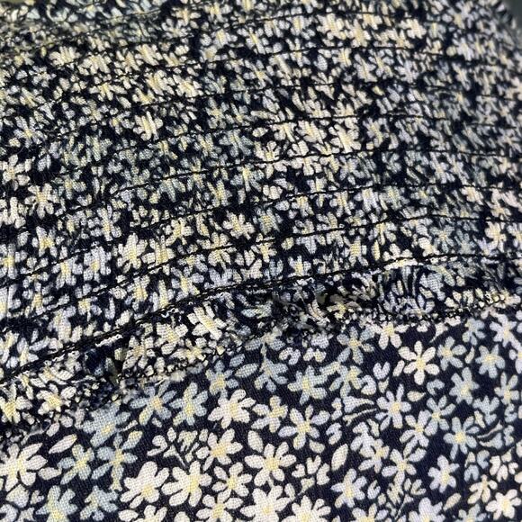 Abercrombie And Fitch Sz S Blue Floral Peasant Top- Cropped- EUC - Picture 4 of 4